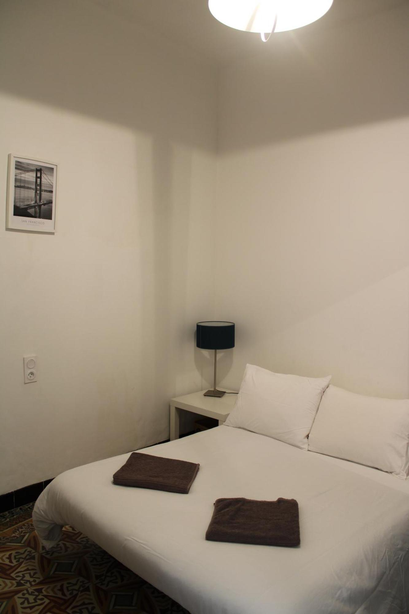 Superbe Appartement Avec Parking Sur Place Nîmes Exterior foto